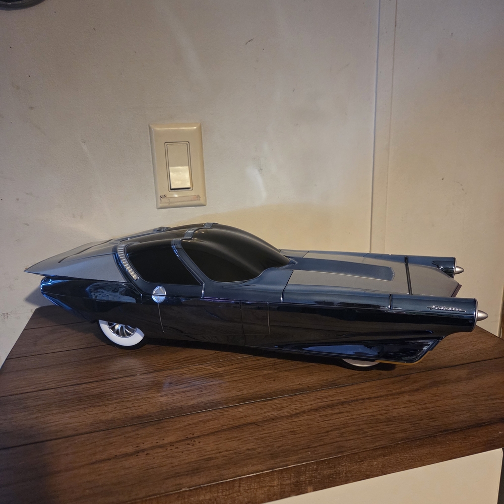 Fantastic 4 Model Car Popcorn Bucket